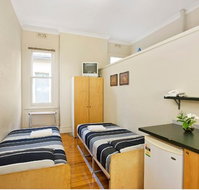 Cambridge Lodge - Accommodation Adelaide