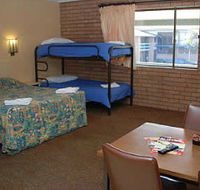 Oasis By The Lake - Accommodation Adelaide