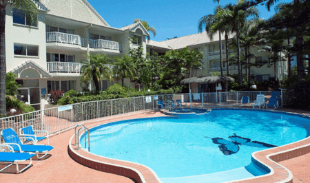 Surfers Tradewinds - Accommodation Adelaide