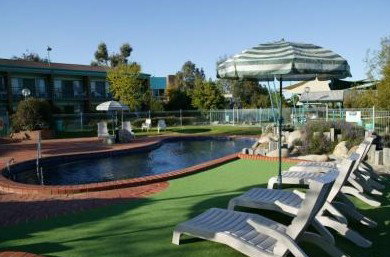 Mulwala NSW Accommodation Adelaide