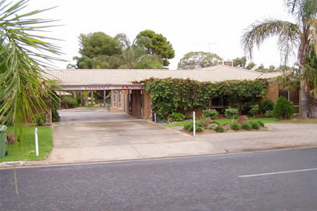 Sun River Resort Motel - Accommodation Adelaide 1