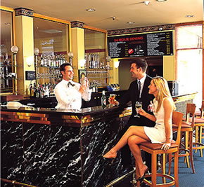 Chifley On South Terrace - Accommodation Adelaide 3