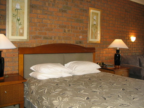 Grange Burn Motel - Accommodation Adelaide 0