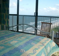 Golden Sands Holiday Apartments - Accommodation Adelaide