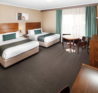 Quality Hotel Dickson - Accommodation Adelaide