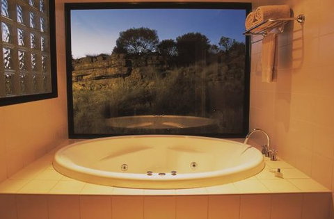 Kings Canyon Resort - Accommodation Adelaide 3