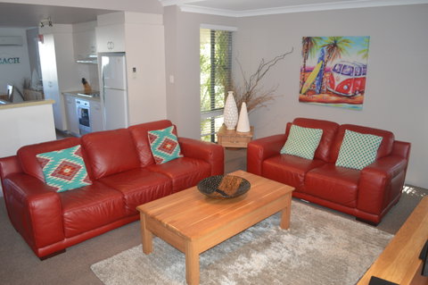 Outrigger Bay Apartments - Accommodation Adelaide 6