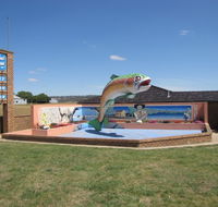 The Big Trout Motor Inn - Accommodation Adelaide