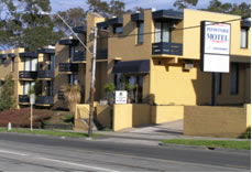 Pathfinder Motel - Accommodation Adelaide 0