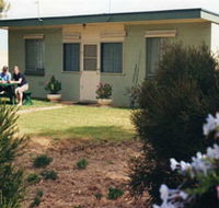 Oaklands Fishing Cottage - Accommodation Adelaide