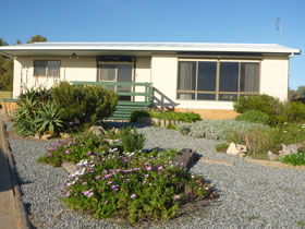 Oaklands Beach House - Accommodation Adelaide 0