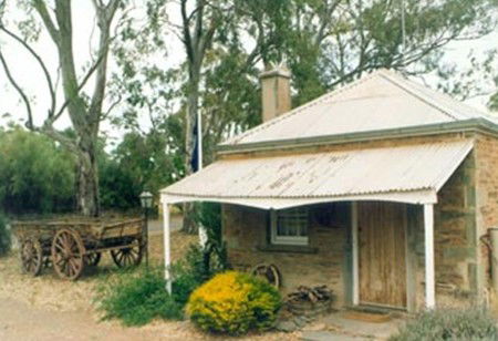 Reilly's Wines Heritage Cottages - Accommodation Adelaide 1