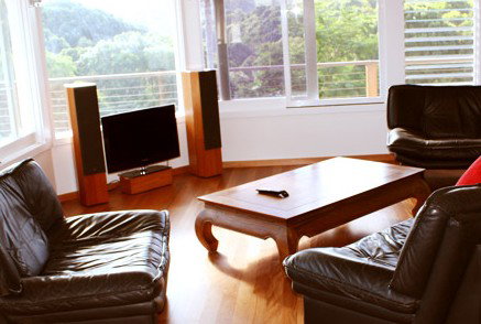 Rockinghorse Studios Resort - Accommodation Adelaide 0
