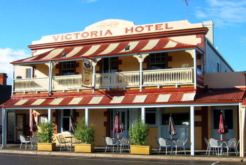 Victoria Hotel - Strathalbyn - Accommodation Adelaide 1