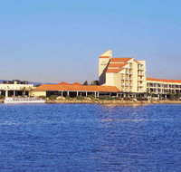 The Lakes Resort Hotel - Accommodation Adelaide