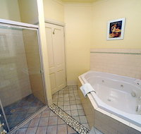 St Helens Cottages- Coach House - Accommodation Adelaide