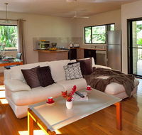 Misty Mountains Tropical Rainforest Romantic Retreat - Accommodation Adelaide