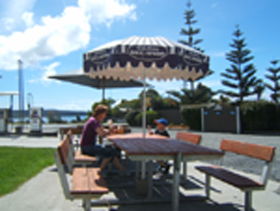 Hillcrest Caravan Park - Accommodation Adelaide 0