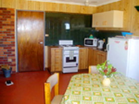 Helvetia Retreat - Accommodation Adelaide 0