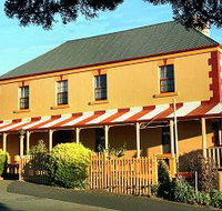 Meredith House And Mews - Accommodation Adelaide