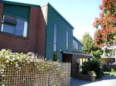 St Helens Backpackers - Accommodation Adelaide 1