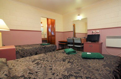 Queenstown Motor Lodge - Accommodation Adelaide 3