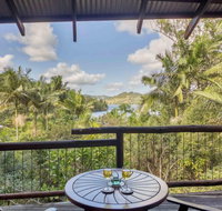 Secrets on the Lake - Accommodation Adelaide