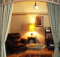 Old England Accommodation - Accommodation Adelaide