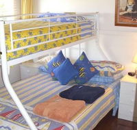 Calm Waters Waterfront Cottages - Accommodation Adelaide