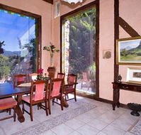 Castle On The Hill Bed and Breakfast - Accommodation Adelaide