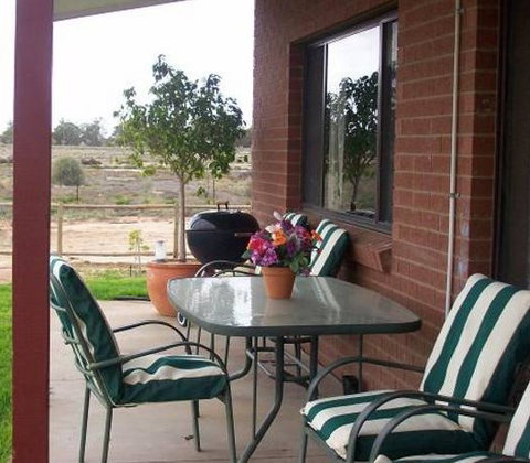 Riverland Holiday Cottage - Accommodation Adelaide 5
