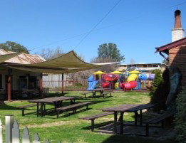 The Royal Hotel Adelong - Accommodation Adelaide 1