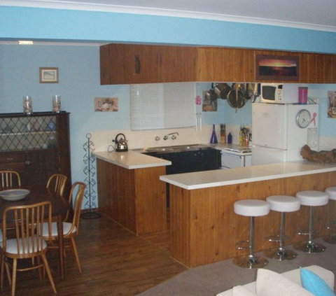 Bogong 17 - Accommodation Adelaide 1
