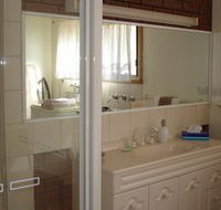 Murray Bank Holiday Units and Yabby Farm - Accommodation Adelaide