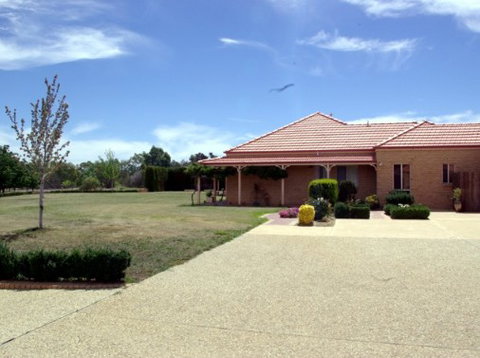 Fairways Bed And Breakfast At Jerilderie - Accommodation Adelaide 0