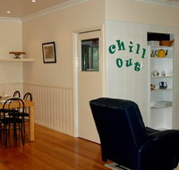 Carrs Hunter Valley Macadamia Farm Guest House - Accommodation Adelaide