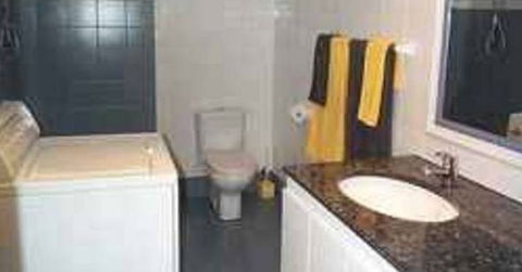 A Beach House Near Manly - Accommodation Adelaide 0