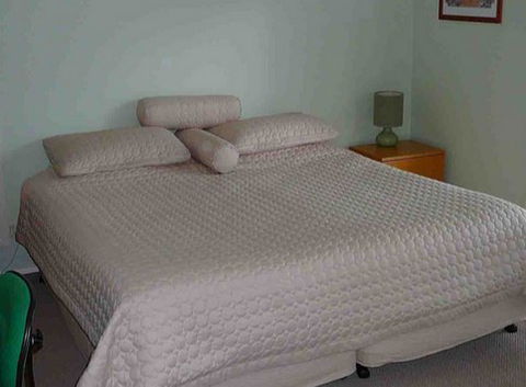 A Beach House Near Manly Two - Accommodation Adelaide 3