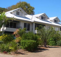 Moore Park Beach Villas on the Beach - Accommodation Adelaide