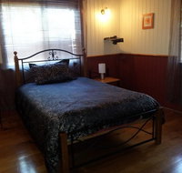 Auckland Street Queenslander - Accommodation Adelaide