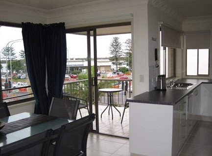 Broadwater Views - Accommodation Adelaide 4