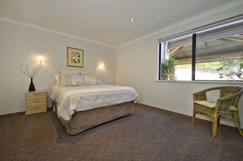 Peppi Lane Apartment - Accommodation Adelaide 0