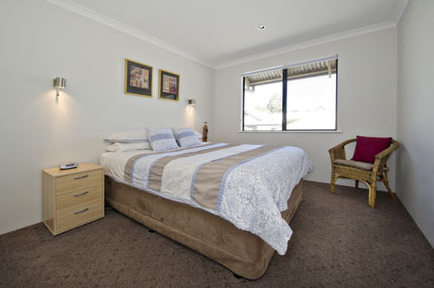 Peppi Lane Apartment - Accommodation Adelaide 5