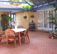 Greenways Hills Retreat - Accommodation Adelaide