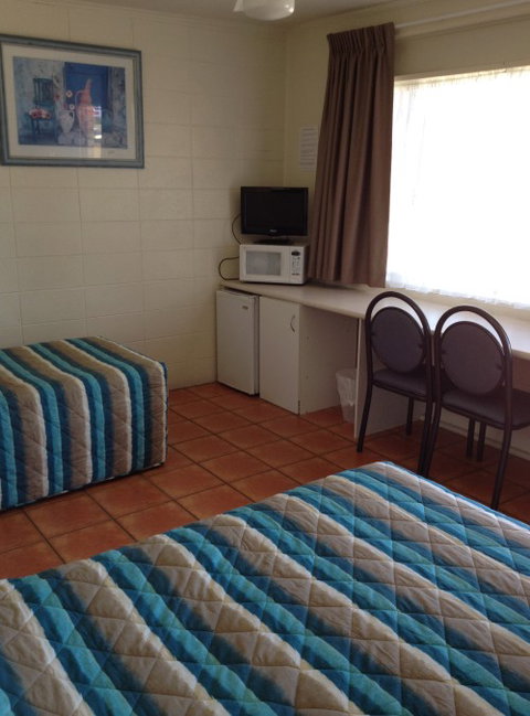 Sunburst Motel - Accommodation Adelaide 4