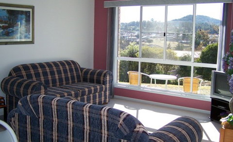 Cedar Lodge Holiday Units - Accommodation Adelaide 1
