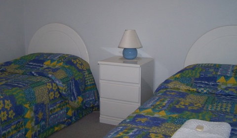 Cedar Lodge Holiday Units - Accommodation Adelaide 4
