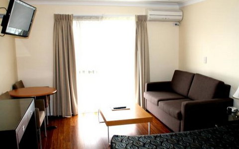 Centenary Motor Inn - Accommodation Adelaide 0