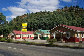 Queenstown TAS Accommodation Adelaide
