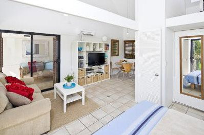 Julians Apartments - Accommodation Adelaide 3